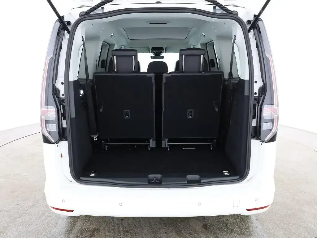 Używany VW Caddy Maxi Edition 116 KM (85 kW) 2025 Biały Minivan