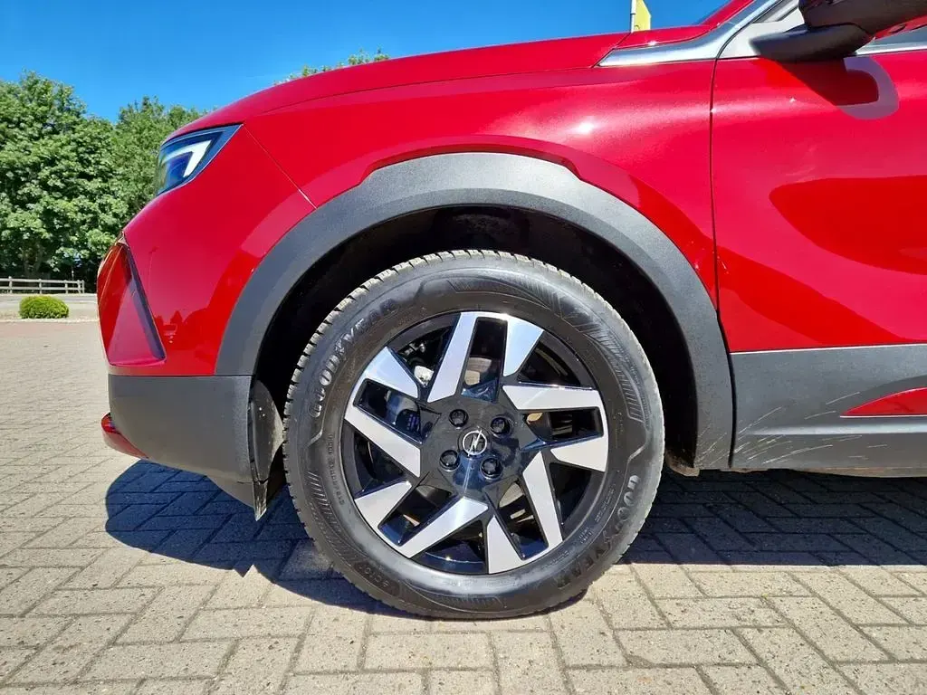 Gebraucht Opel Mokka-e Elegance 100 kW (136 PS) 2024 Rot SUV