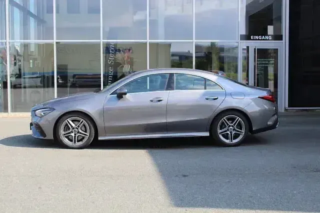 Gebraucht Mercedes CLA220 AMG 190 PS (139 kW) 2025 Grau Limousine