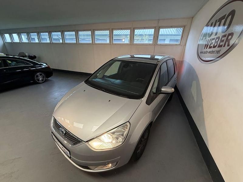 Gebraucht Ford Galaxy Trend 175 PS (128 kW) 2008 Grau Van / Kleinbus