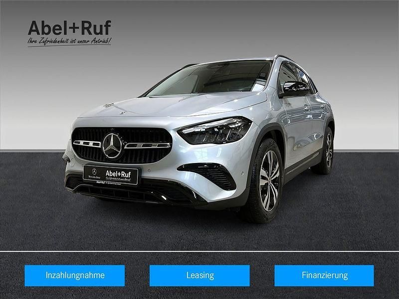 Silber Gebraucht 2025 Mercedes GLA200 Progressive SUV | 40.983 € (Fairer Preis) - Bild 1/4