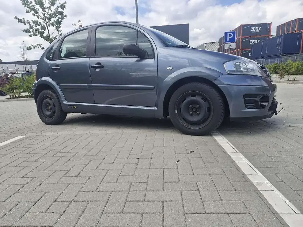 Gebraucht Citroën C3 VTR Sport 109 PS (80 kW) 2006 Grau Kleinwagen