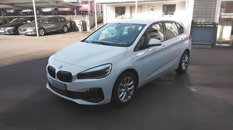 Gebraucht BMW 225 Advantage 136 PS (100 kW) 2019 Weiß Kombi