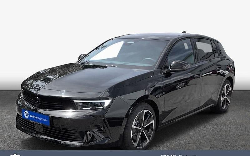 Karbon schwarz metallic Gebraucht 2025 Opel Astra Limousine | 41.860 € - Bild 1/4