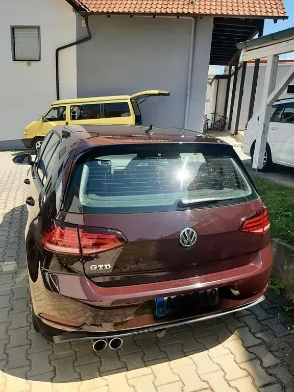 Gebraucht VW Golf VII GTD 184 PS (135 kW) 2017 Violet Limousine