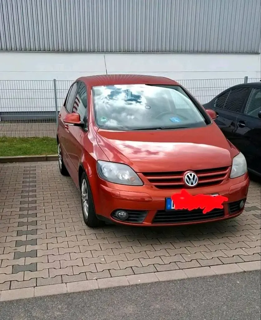 Gebraucht VW Golf IV 102 PS (75 kW) 2006 Orange Limousine