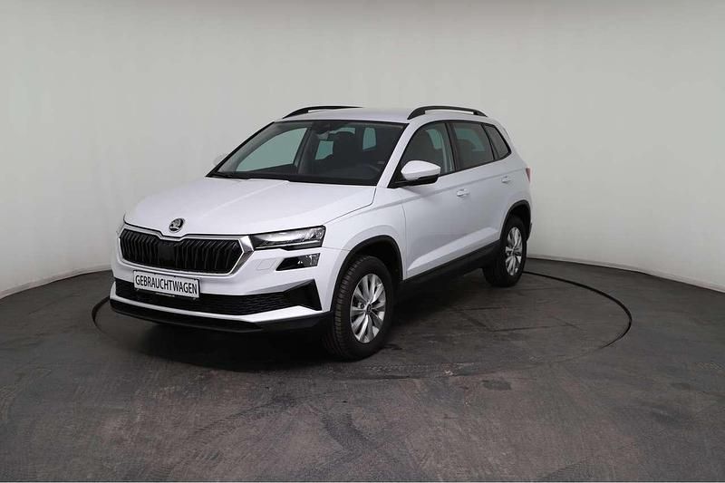 Gebraucht Skoda Karoq Selection 150 PS (110 kW) 2025 Weiß SUV