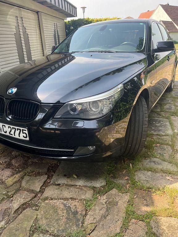 Schwarz Gebraucht 2009 BMW 530 Gran Turismo Limousine | 9.900 € (Fairer Preis) - Bild 1/4