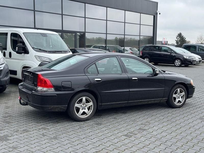 Gebraucht Volvo S60 163 PS (119 kW) 2009 Schwarz Limousine