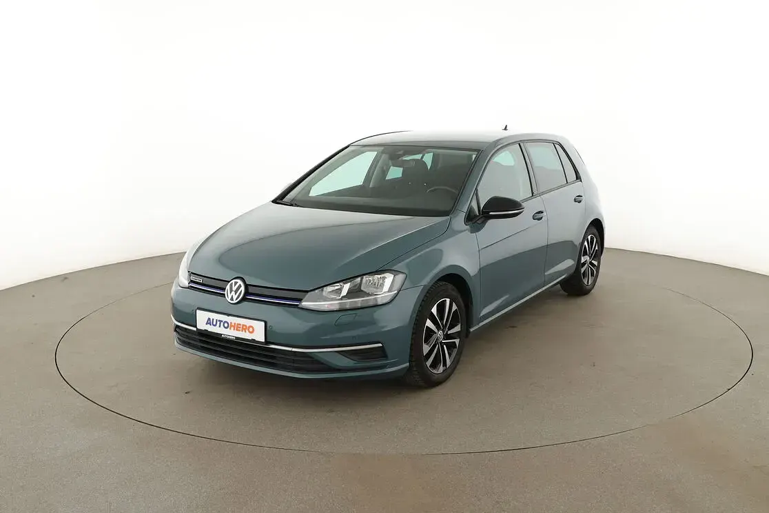 Gebraucht VW Golf VII IQ Drive 131 PS (96 kW) 2019 Limousine