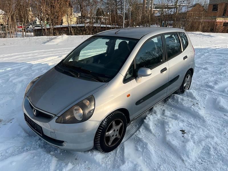 Gebraucht Honda Jazz 83 PS (61 kW) 2002 Silber Kleinwagen