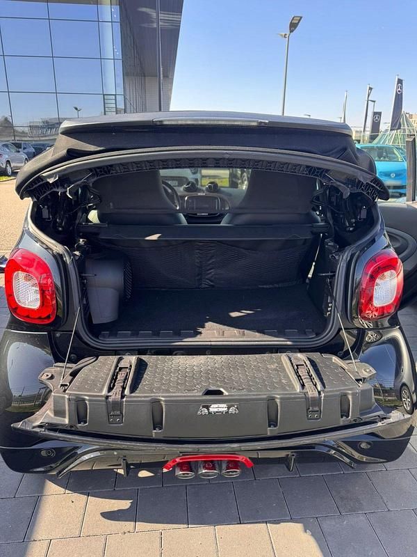 Gebraucht Smart ForTwo Cabrio Brabus 125 PS (91 kW) 2018 Schwarz Cabrio