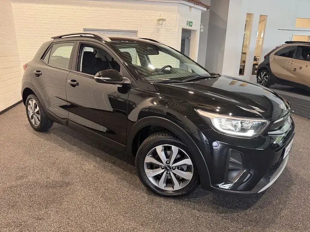 Gebraucht Kia Stonic Vision 101 PS (74 kW) 2024 Aurora black SUV
