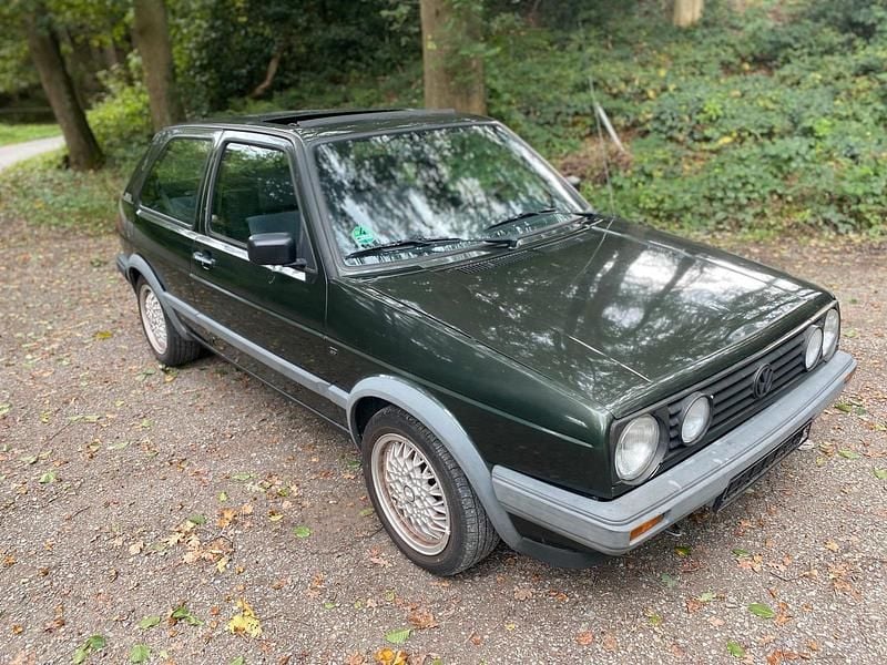 Grün Gebraucht 1990 VW Golf II GT Kleinwagen | 4.000 € - Bild 1/4
