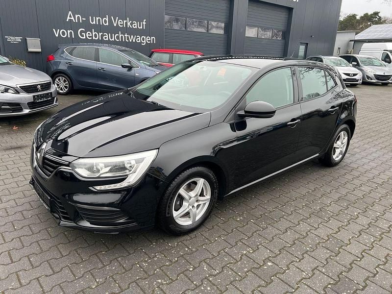 Gebraucht Renault Mégane IV Life 101 PS (74 kW) 2017 Schwarz Limousine