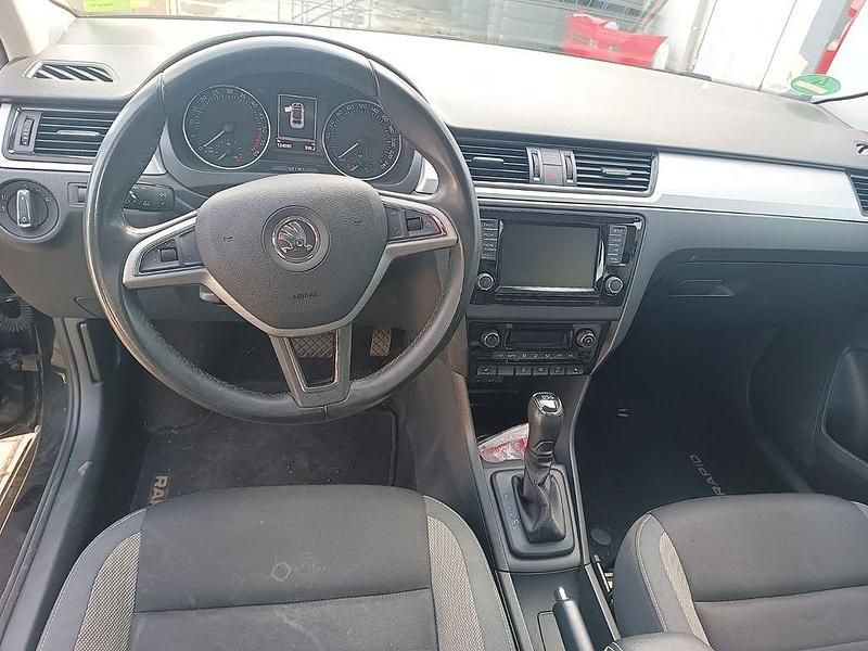 Gebraucht Skoda Rapid 90 PS (66 kW) 2017 Schwarz Kleinwagen