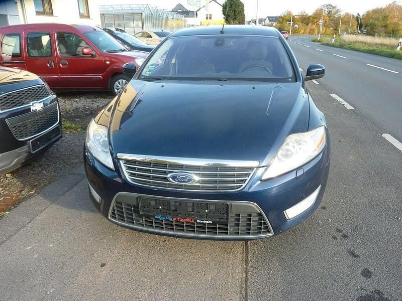 Blau Gebraucht 2009 Ford Mondeo Ghia Limousine | 3.499 € (Guter Preis) - Bild 1/4