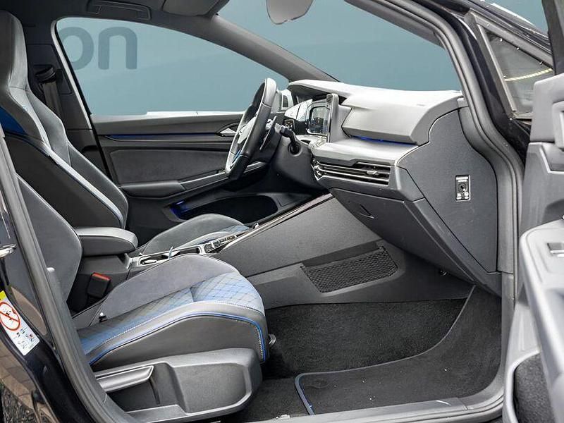 Gebraucht VW Golf VIII 333 PS (244 kW) 2024 Schwarz Kleinwagen