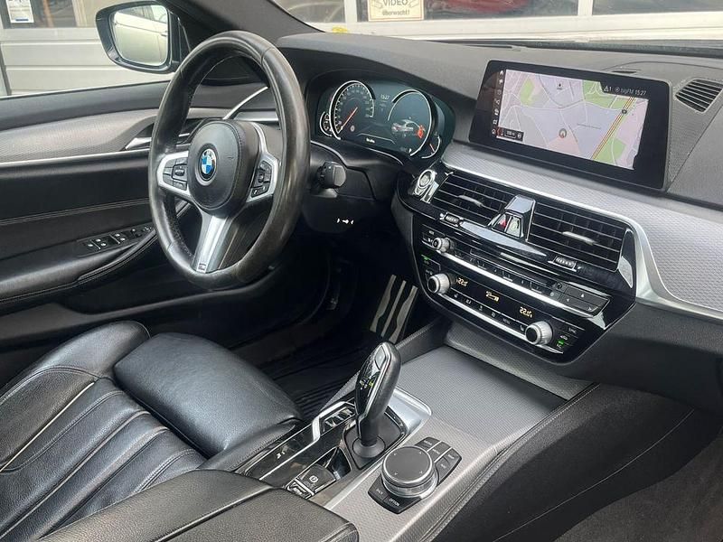 Gebraucht BMW 530 M Sport 265 PS (194 kW) 2017 Schwarz Limousine