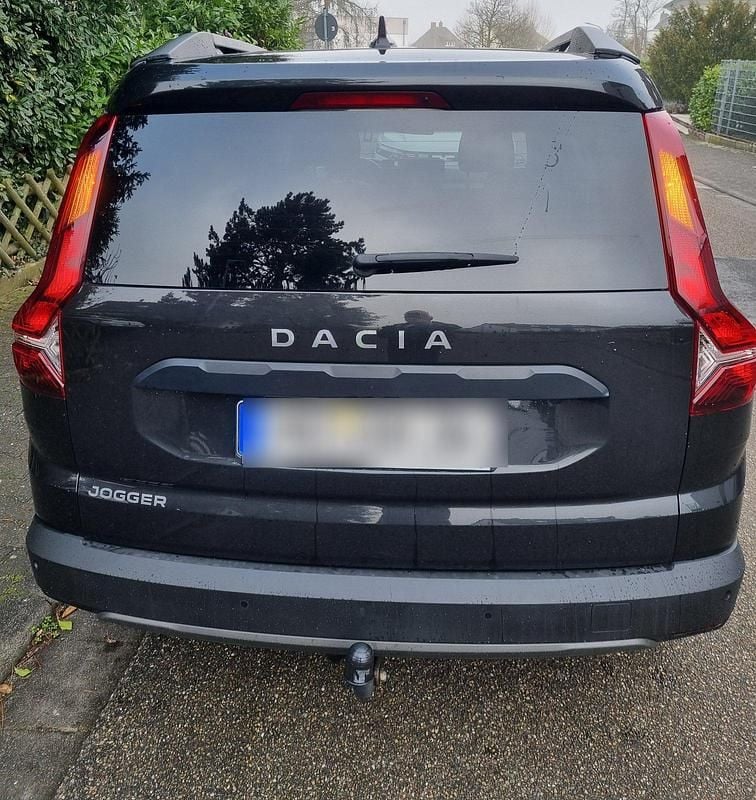 Gebraucht Dacia Jogger Extreme 110 PS (80 kW) 2022 Schwarz Van / Kleinbus