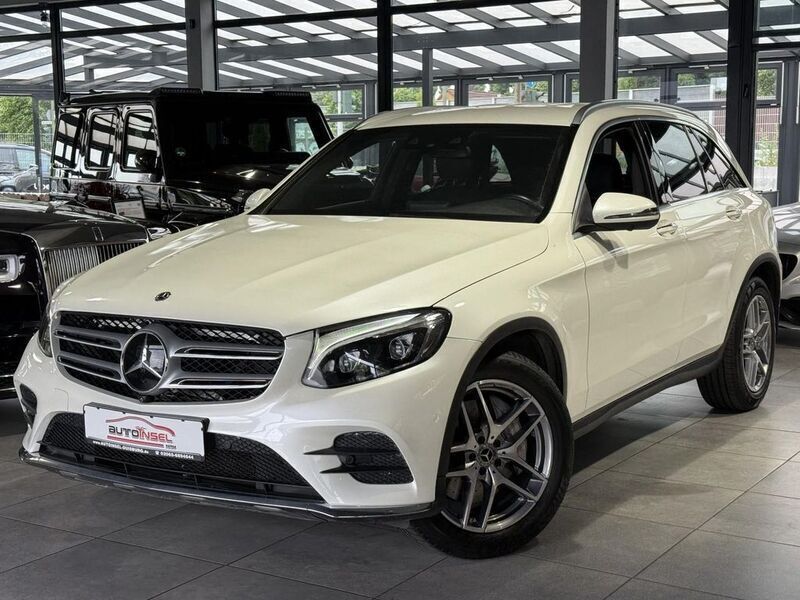 Diamantweiss lack Gebraucht 2019 Mercedes GLC220 AMG line SUV | 24.450 € (Fairer Preis) - Bild 1/4