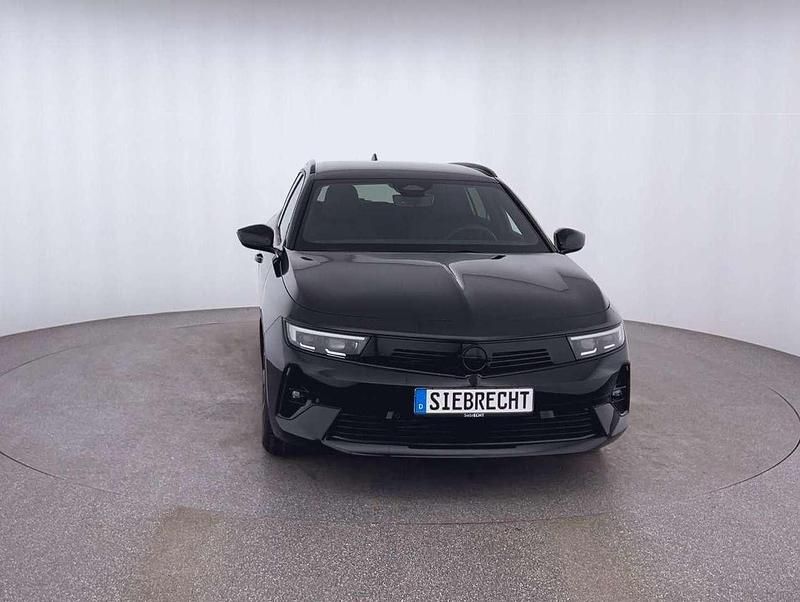 Neu Opel Astra 131 PS (96 kW) 2025 Schwarz Kombi