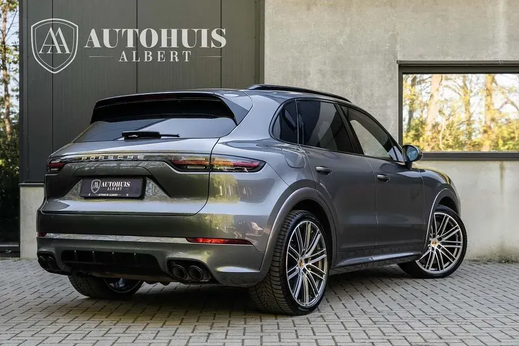 Gebraucht Porsche Cayenne Turbo S 680 PS (500 kW) 2019 Grau SUV