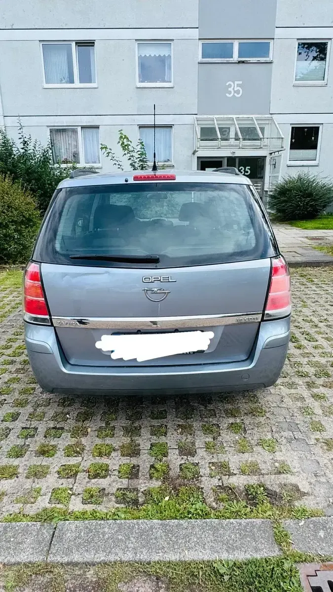 Gebraucht Opel Zafira 120 PS (88 kW) 2005 Silber Van / Kleinbus