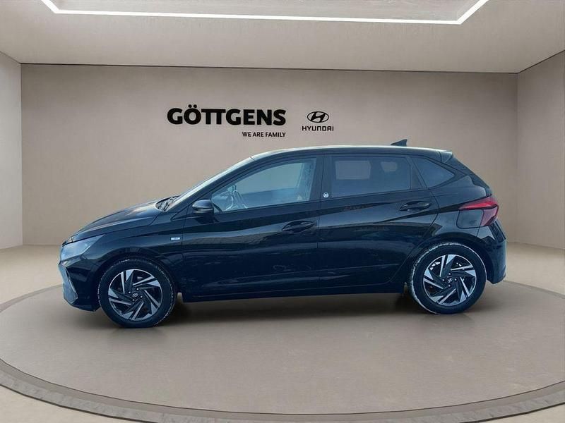 Gebraucht Hyundai i20 Edition 30 101 PS (74 kW) 2022 Schwarz Limousine