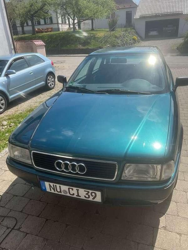 Grün Gebraucht 1994 Audi 80 Limousine | 2.250 € - Bild 1/1