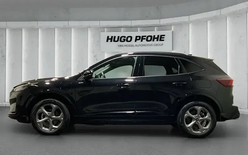 Gebraucht Ford Kuga ST-Line 243 PS (178 kW) 2025 Agate black metallic SUV