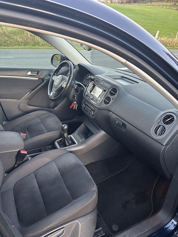 Gebraucht VW Tiguan Style 140 PS (102 kW) 2011 Blau SUV