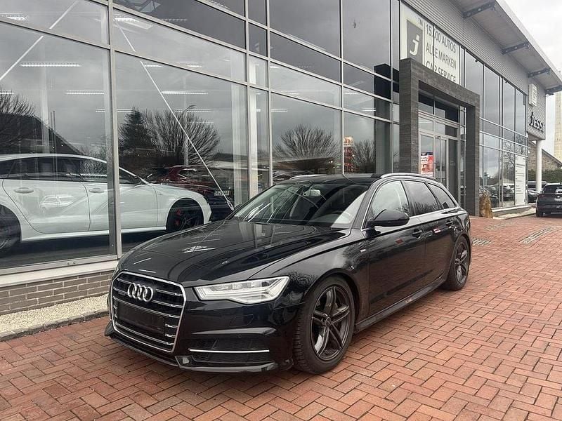 Brillantschwarz (metallic) Gebraucht 2018 Audi A6 S-Line Kombi | 27.990 € (Superpreis) - Bild 1/3