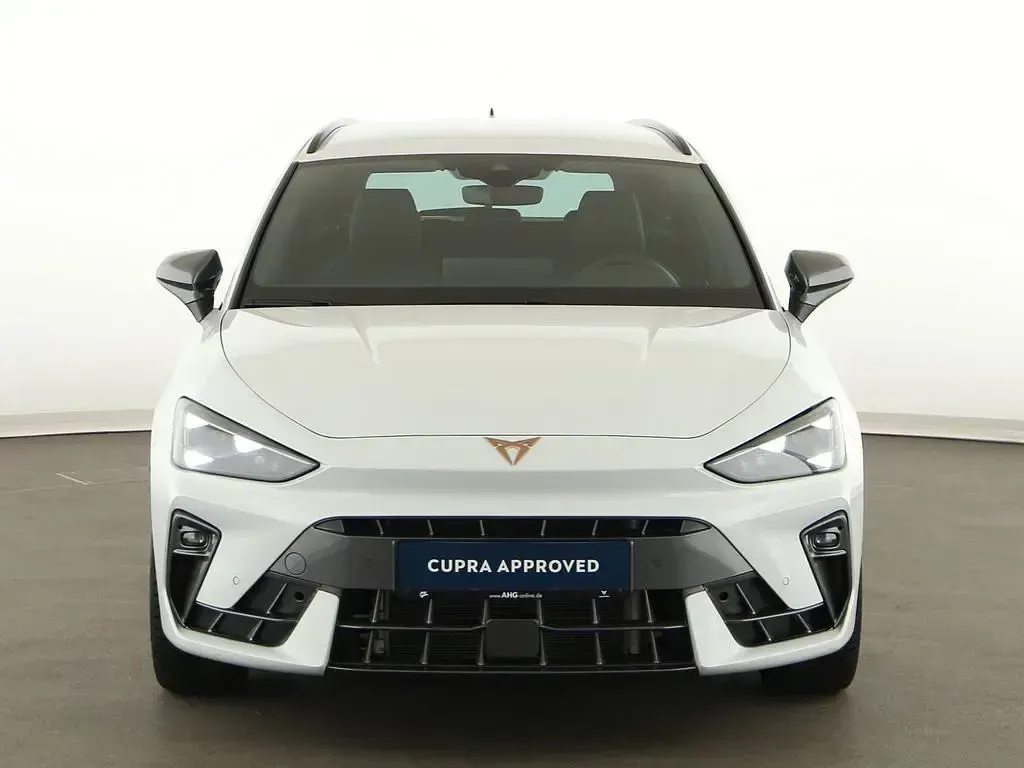 Gebraucht Cupra Leon 150 PS (110 kW) 2025 Weiß Limousine