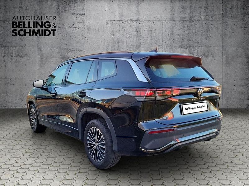 Gebraucht VW Tayron Life 203 PS (149 kW) 2025 Grenadillschwarz (metallic) SUV