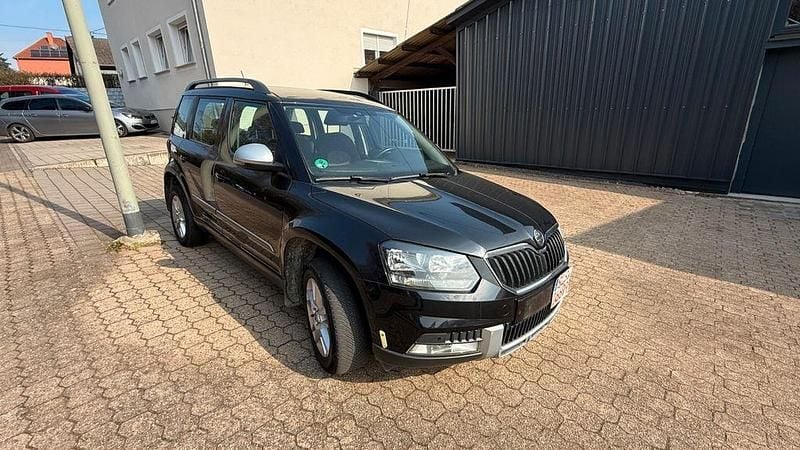 Gebraucht Skoda Yeti Ambition 105 PS (77 kW) 2014 Schwarz SUV
