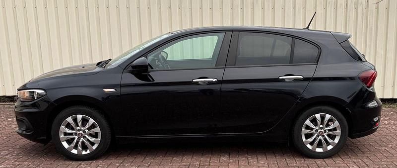 Gebraucht Fiat Tipo 120 PS (88 kW) 2019 Schwarz Limousine