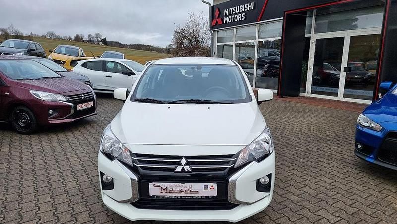 Neu Mitsubishi Space Star Select 71 PS (52 kW) 2025 Islandweiß Limousine