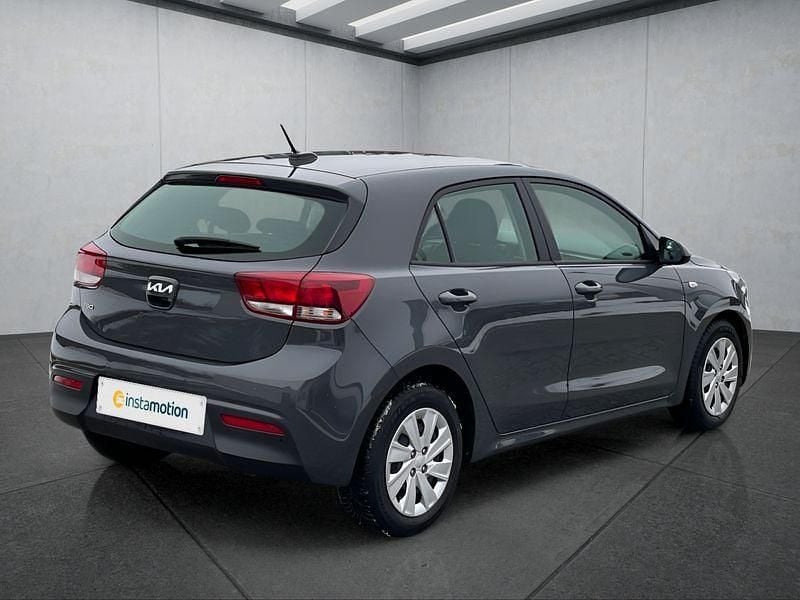 Gebraucht Kia Rio 101 PS (74 kW) 2023 Grau Kleinwagen
