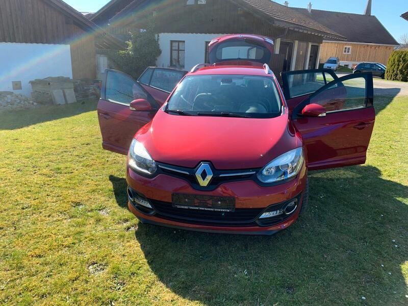 Rot Gebraucht 2014 Renault Mégane GrandTour Kombi | 7.600 € (Etwas zu teuer) - Bild 1/4