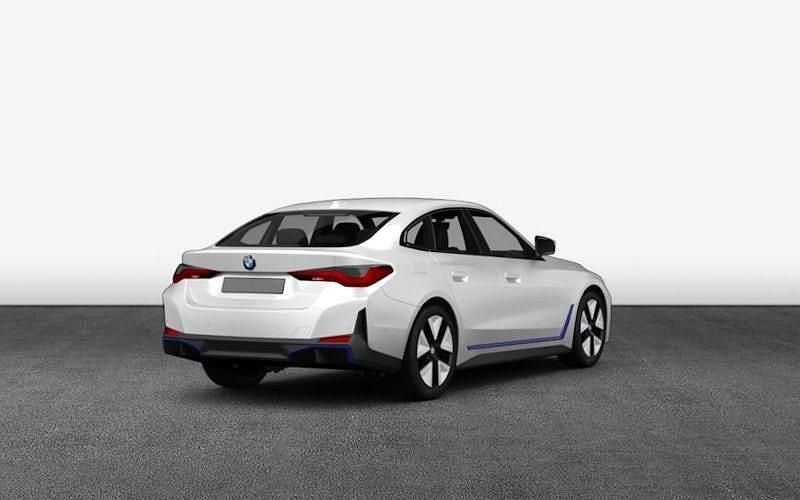Neu BMW i4 Performance 250 kW (340 PS) 2026 Weiß Limousine