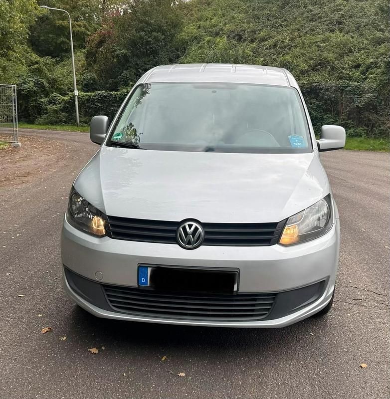 Gebraucht VW Caddy Maxi 102 PS (75 kW) 2011 Silber Van / Kleinbus