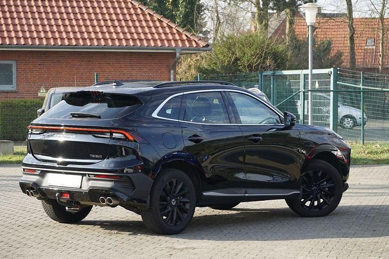 Gebraucht DFSK Forthing 5 177 PS (130 kW) 2024 Schwarz SUV