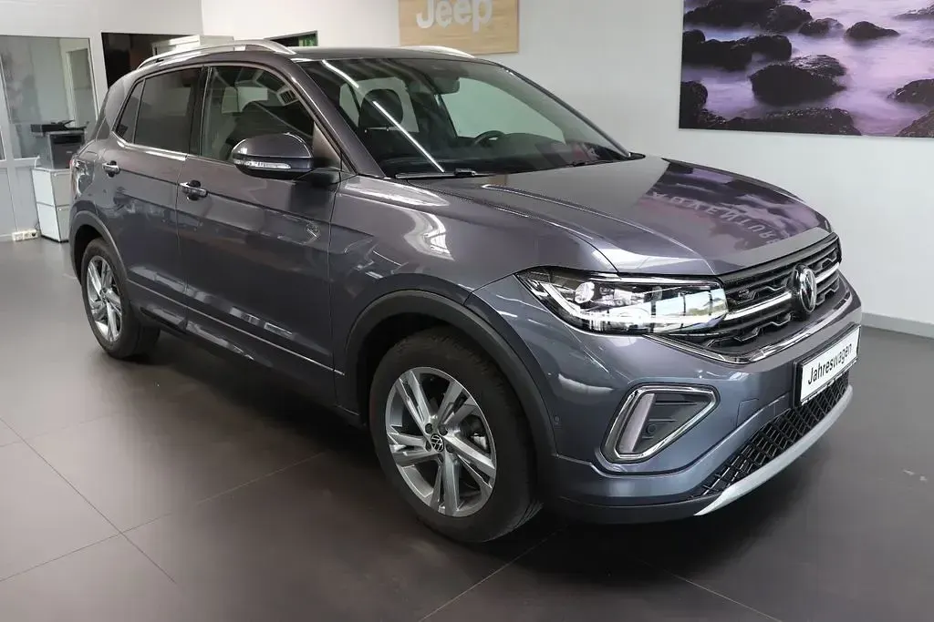 Gebraucht VW T-Cross R-line 150 PS (110 kW) 2025 Grau SUV
