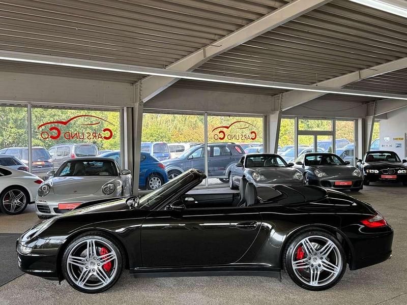 Gebraucht Porsche 911 Carrera 4S Cabriolet 355 PS (261 kW) 2008 Dunkelolive Cabrio