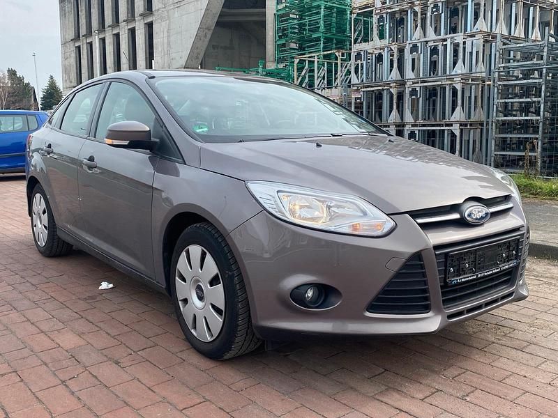 Brugt Ford Focus 104 HK (76 kW) 2012 Brun Stationcar