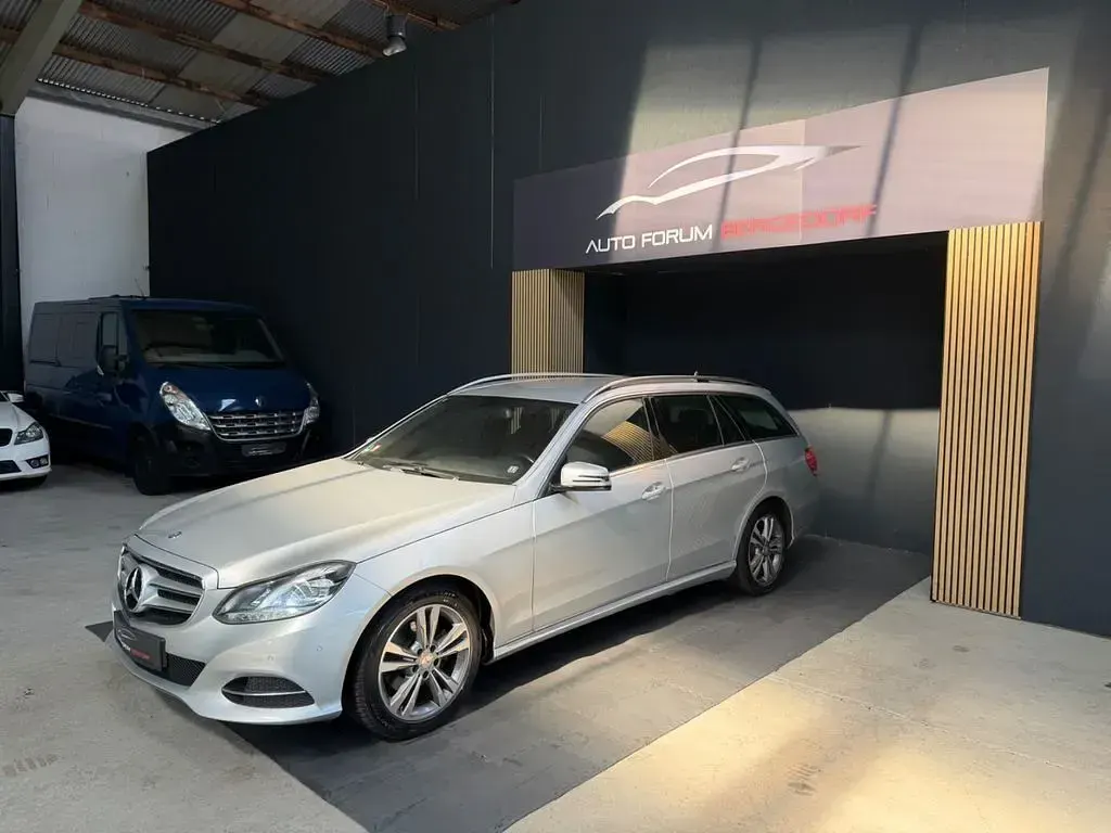 Gebraucht Mercedes E200 136 PS (100 kW) 2015 Silber Kombi
