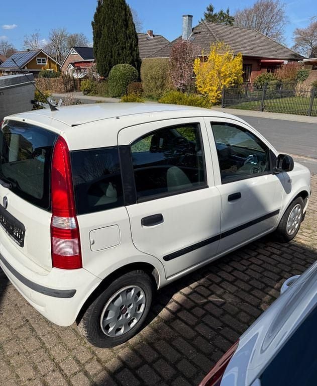Occasion Fiat Panda 69 ch (50 kW) 2011 Blanc Citadine