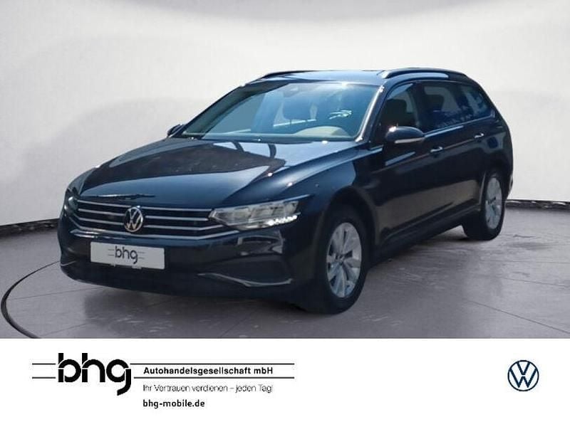 Schwarz Gebraucht 2022 VW Passat Basis Kombi | 22.820 € (Fairer Preis) - Bild 1/4