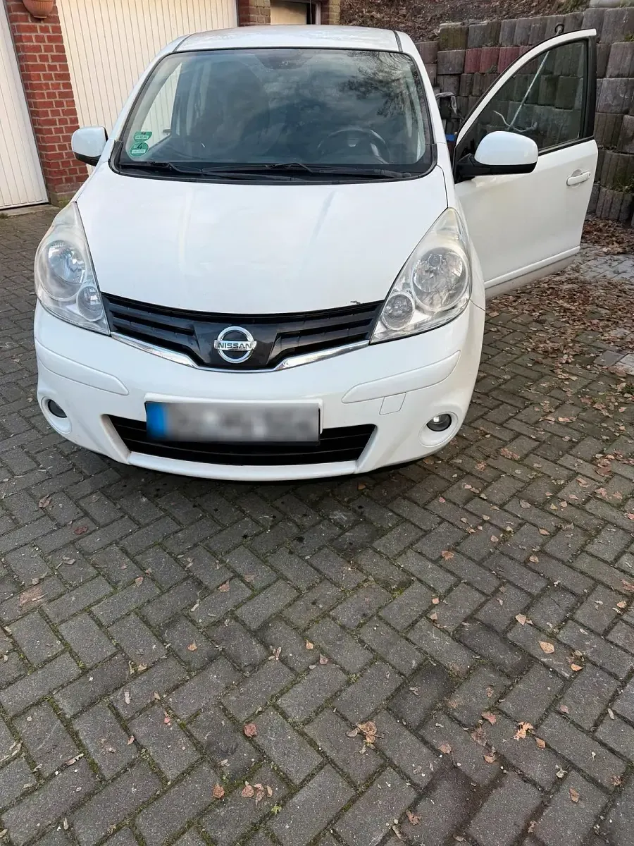 Usado Nissan Note 103 HP (75 kW) 2010 Branco Citadino